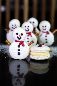 Vánoční makronky pro děti – Sněhuláci ⛄
