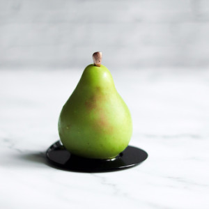 THE PEAR - an iconic illusion dessert